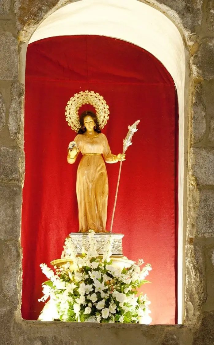 Santa Eulalia Historia, biografía y más de esta mártir cristiana