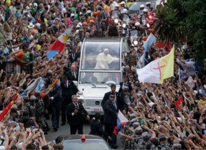 cuanto cobra el vaticano por la visita del papa-5