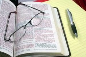 como estudiar la biblia cristiana
