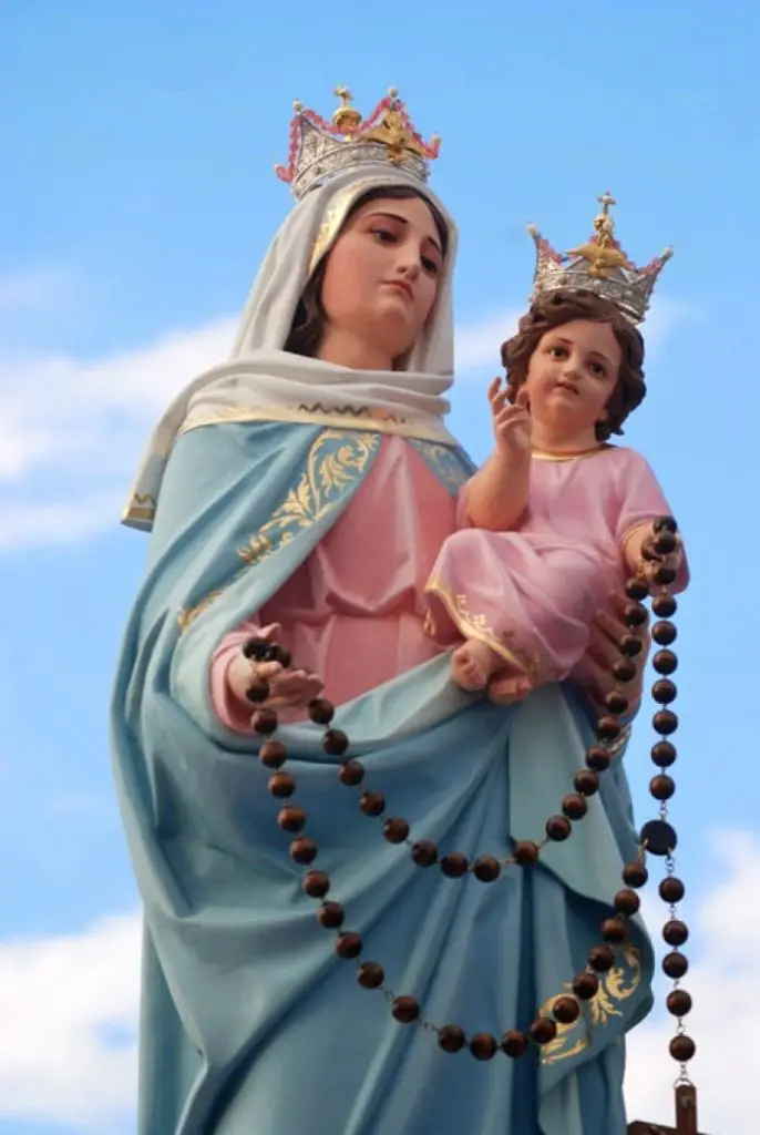 cual es la virgen del rosario