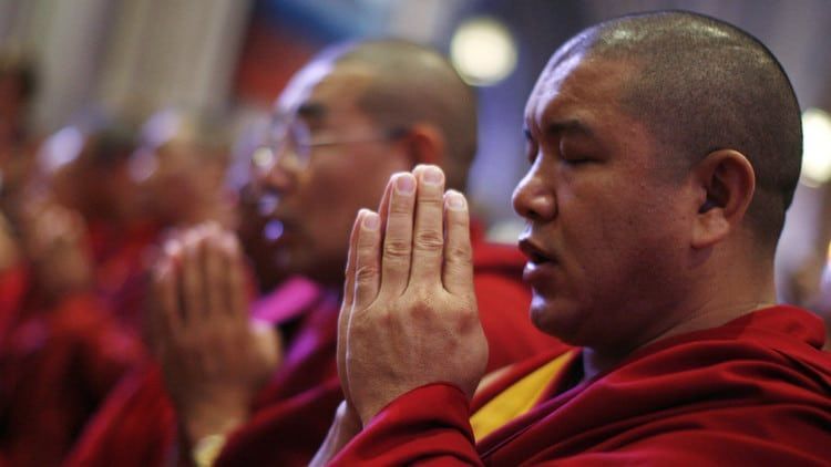 como ser monje budista