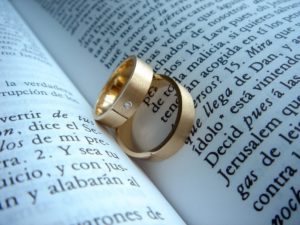 que dice la biblia sobre el divorcio