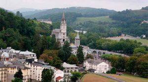 virgen de Lourdes: procesiones