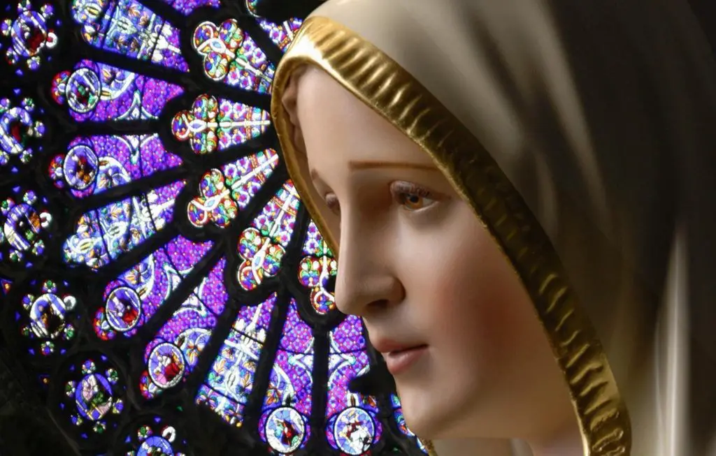 oraciones a la virgen María