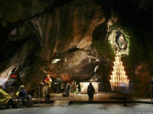 virgen de Lourdes: santuarios