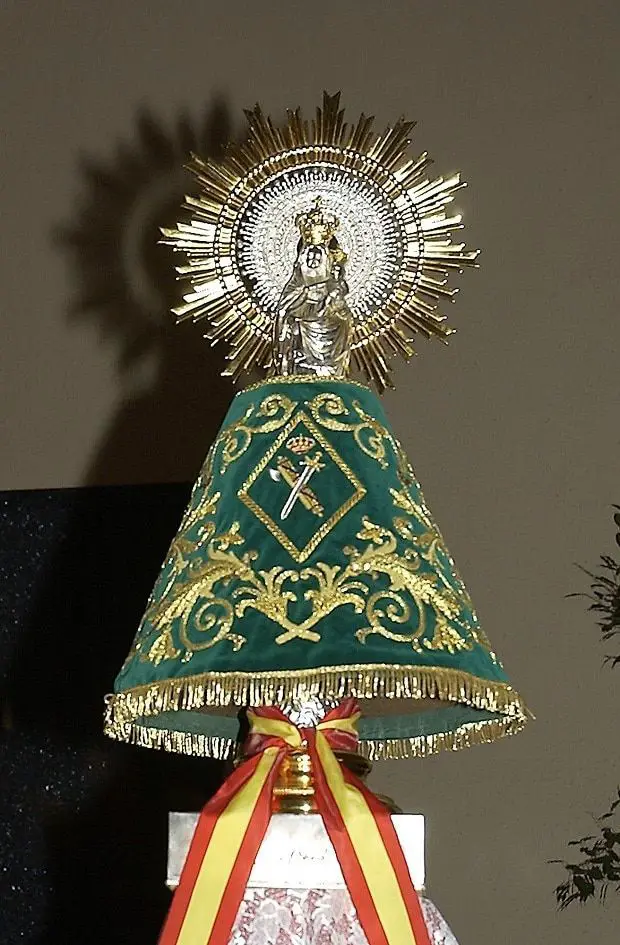 Virgen del Pilar y la guardia civil