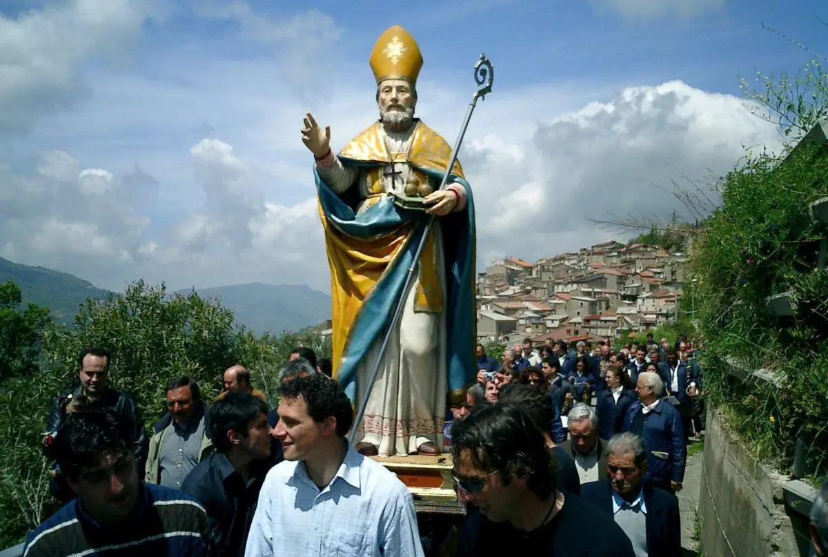 Oración a San Nicolas de Bari tres lunes: todo lo que necesita saber