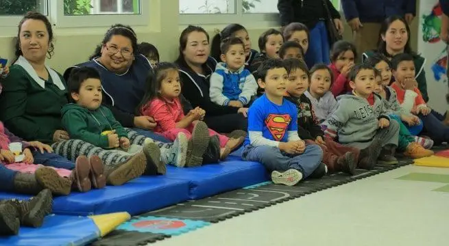 historia de esteban para niños
