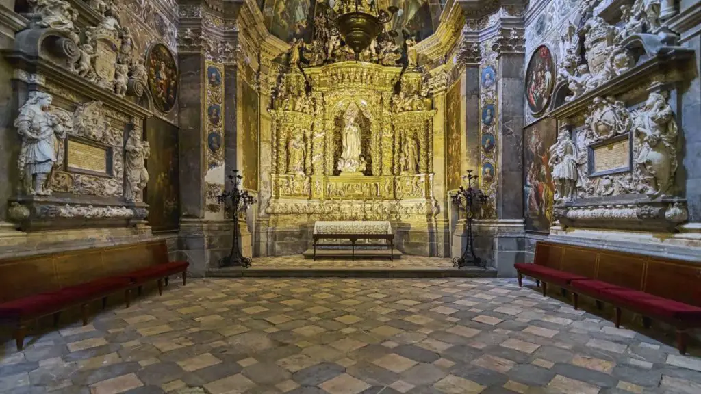CONOCE TODO SOBRE LA CATEDRAL DE BARCELONA EN ESPAÑA